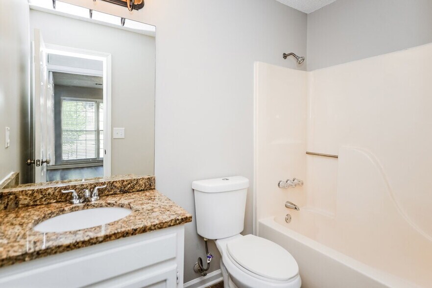 Building Photo - 2660 Windstream Way NW