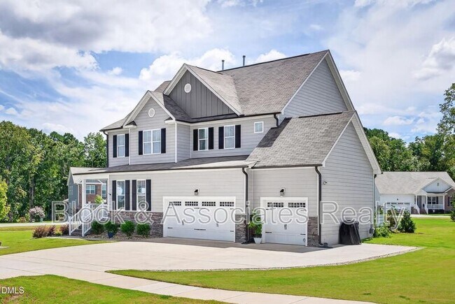 Primary Photo - 236 Lily Oak Dr