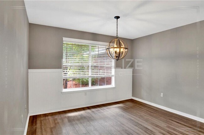 Building Photo - Beautifully Updated 3/2 Brick Home in Foley with New Appliances!