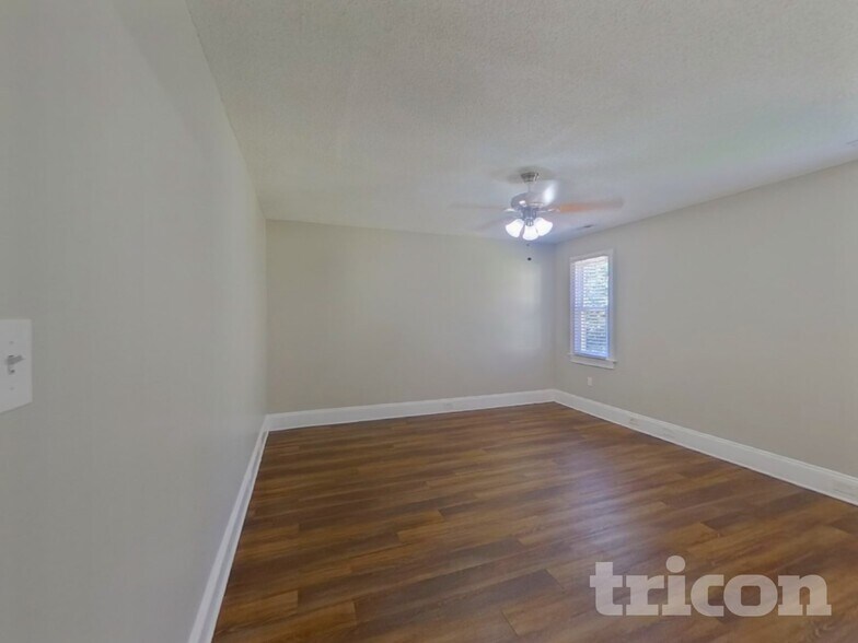 Building Photo - 7100 Idlewild Brook Ln