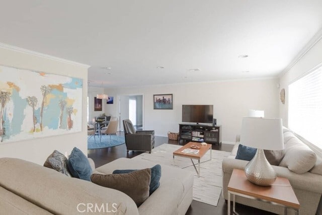 Building Photo - 980 N Biskra Rd