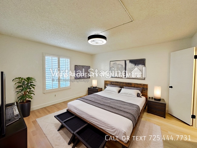 Building Photo - 3823 S Maryland Pkwy