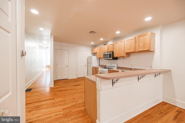 Building Photo - 1510 Fairmount Ave