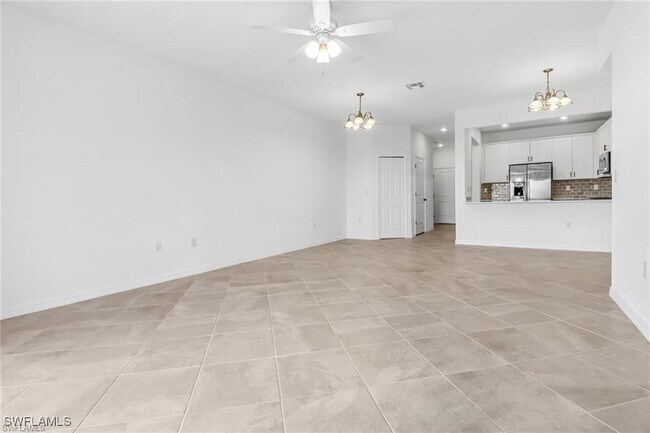 Building Photo - 2906 Blossom Wy