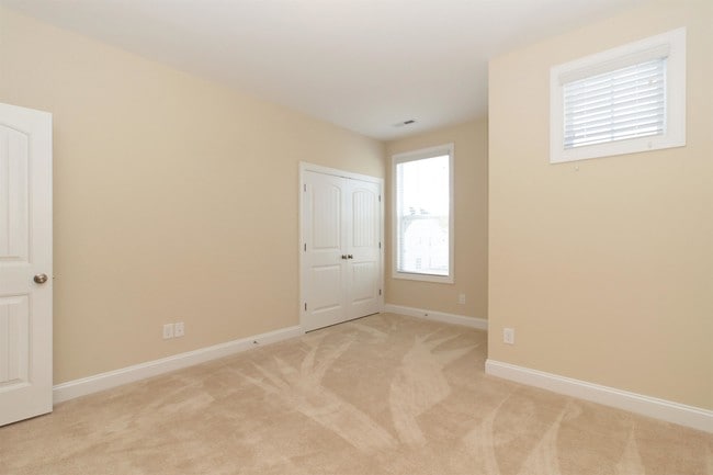 Building Photo - 2230 Rocky Bay Ct