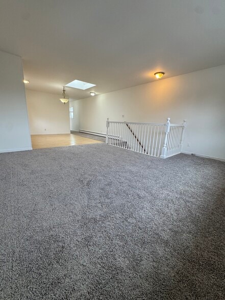 Building Photo - 3264 Spencer Dr