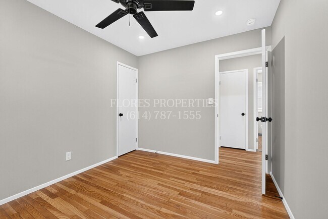 Building Photo - 1136 Pauline Ave