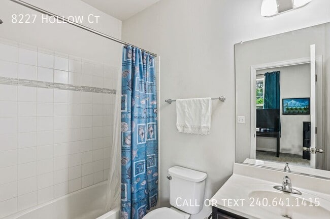 Building Photo - 8227 Hollow Ct