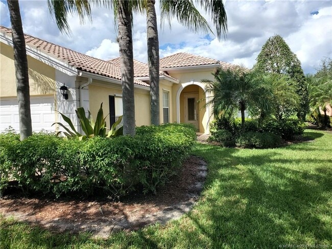 Primary Photo - 11300 SW Northland Dr