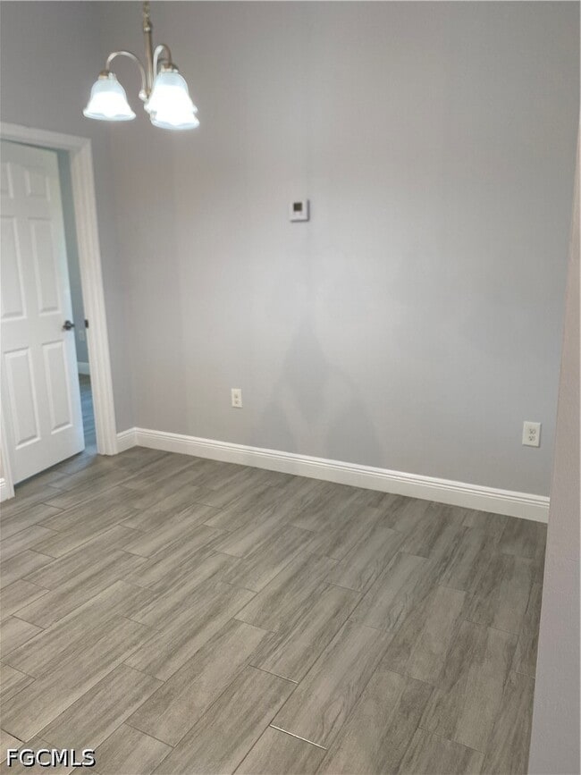 Building Photo - 2215 Hogan Dr