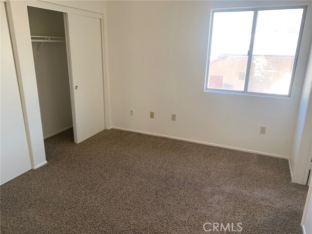 Building Photo - 3205 W Hyatt Rd