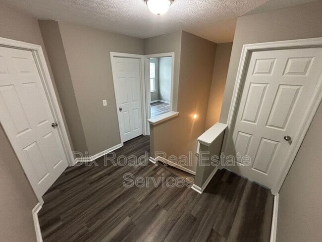 Building Photo - 403 Herbert Ave
