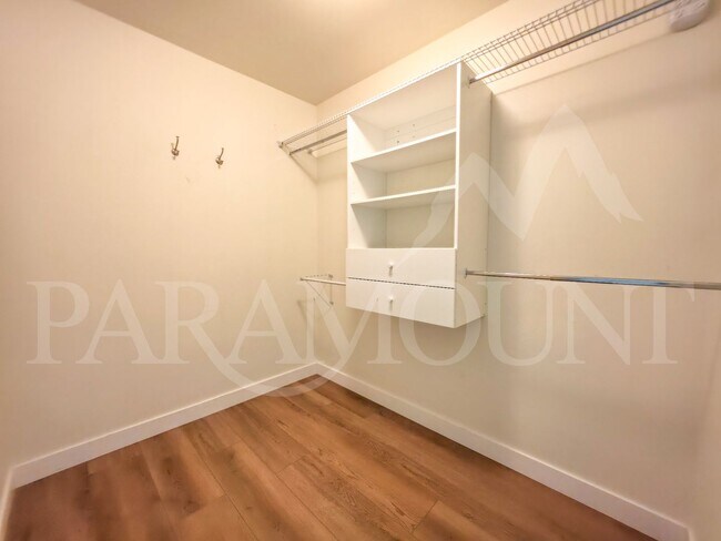 Building Photo - 2163 SW Warbler Way
