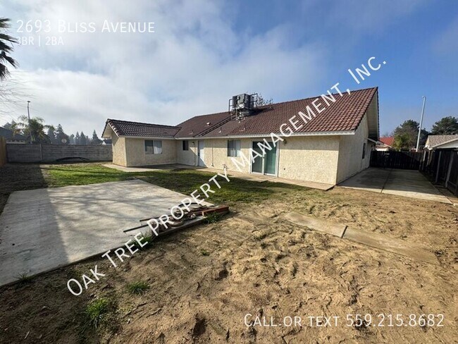 Building Photo - 2693 Bliss Ave