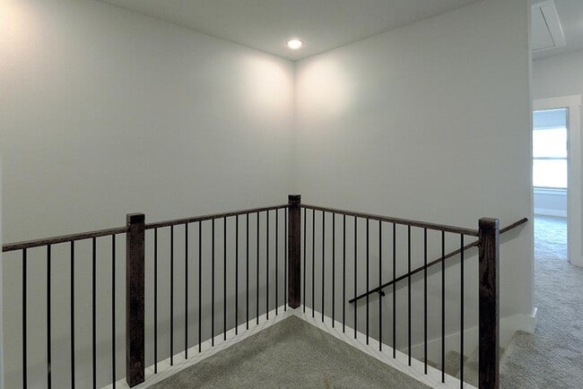 Building Photo - 817 Crystal Oak Ln