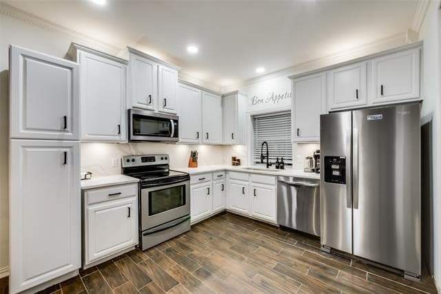 Building Photo - 320 Timbercreek Ct