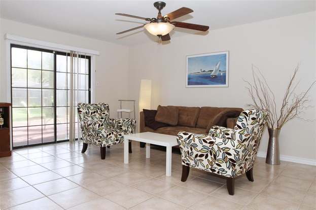 Building Photo - 8807 McAvoy Dr
