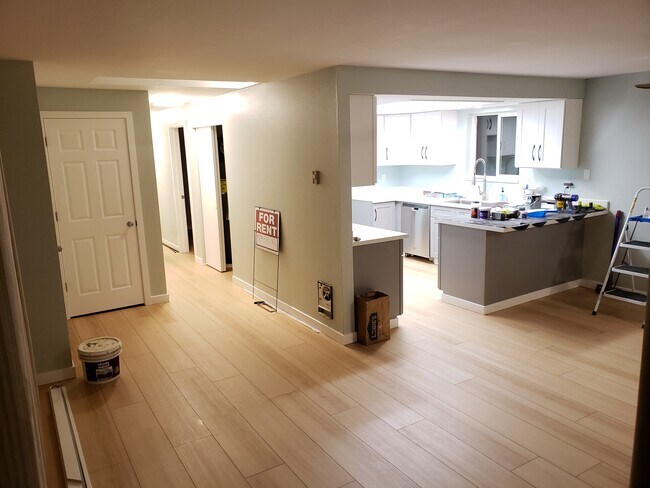 Building Photo - 808 East Guiberson Street