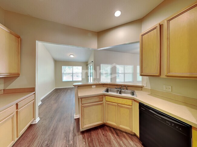 Building Photo - 1052 Deer Chase Drive