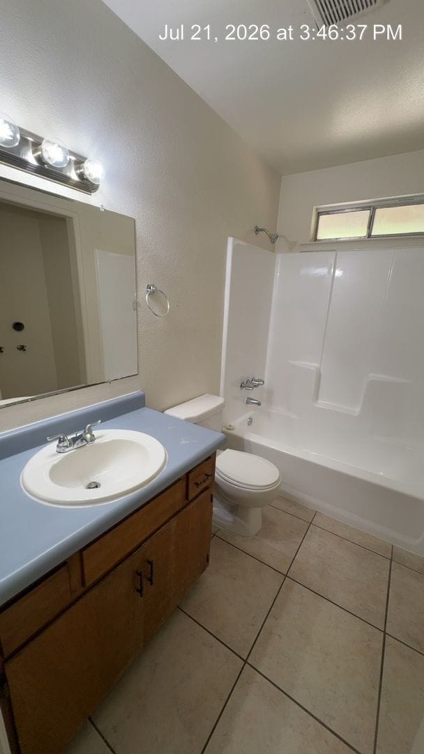 Building Photo - 3053