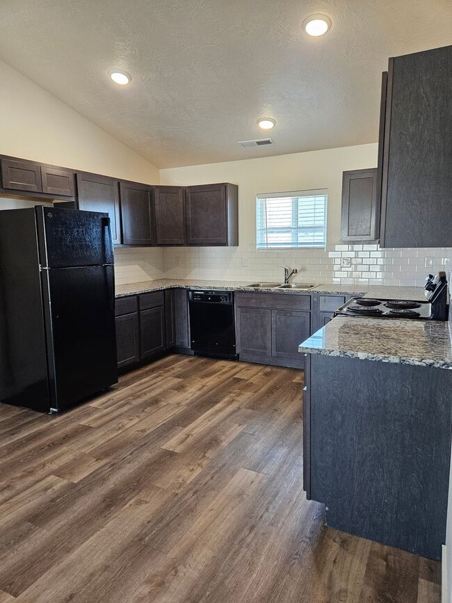 Building Photo - 2707 Blackfoot Ln