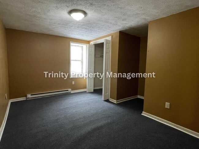 Building Photo - 545 Baltimore Ave