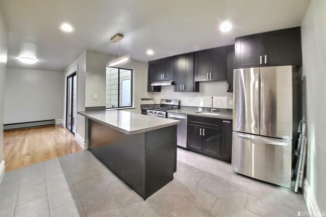 Building Photo - 1267 9th Ave