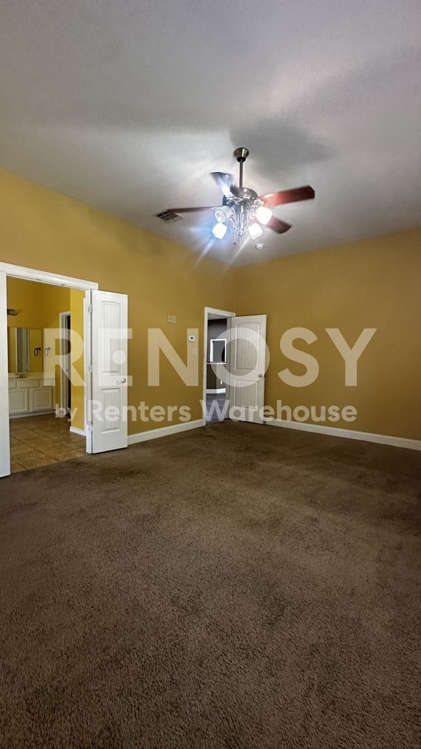 Building Photo - 1500 Dun Loggin Dr