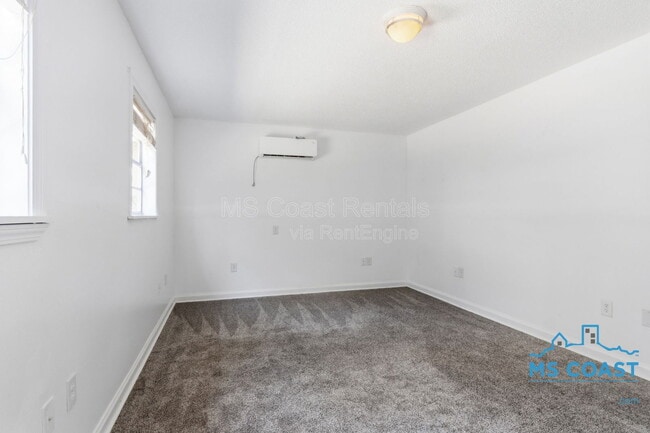 Building Photo - 3007 Meteor St