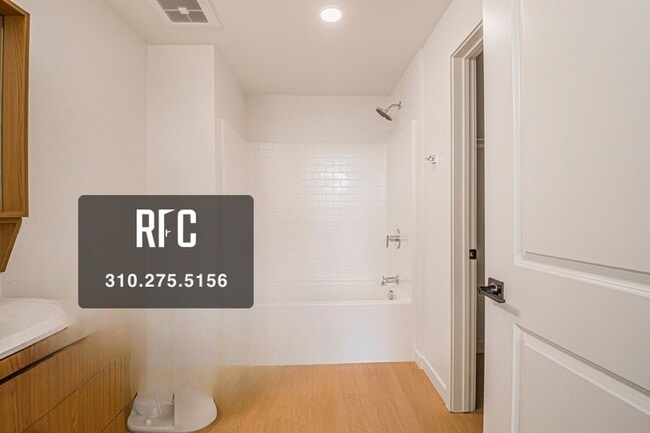 Building Photo - Welcome to the Gramercy