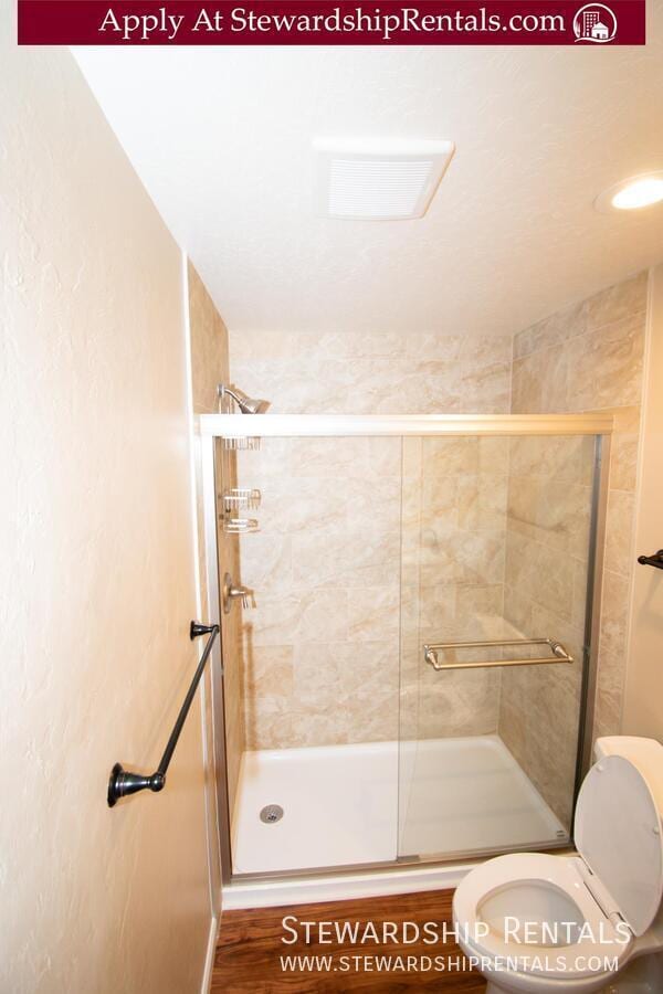 Building Photo - 1010 E 18th Ave