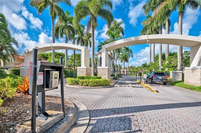 Building Photo - 13929 SW 102nd Terrace