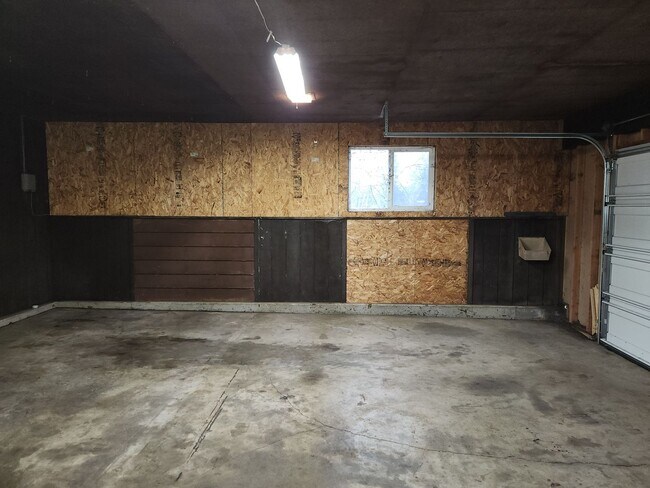 Building Photo - 171 18th St