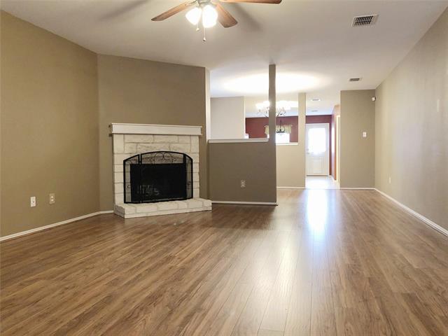 Building Photo - 1316 Lamar Ln