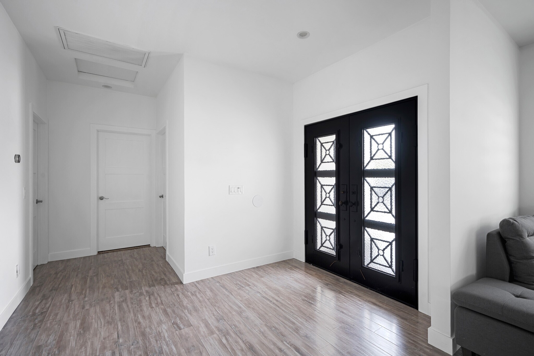 Building Photo - 13311 Wixom St