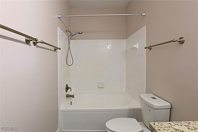 Building Photo - 11480 Villa Grand