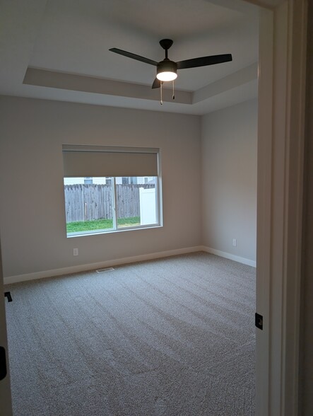 Master Bedroom - 12855 S 45th Ter