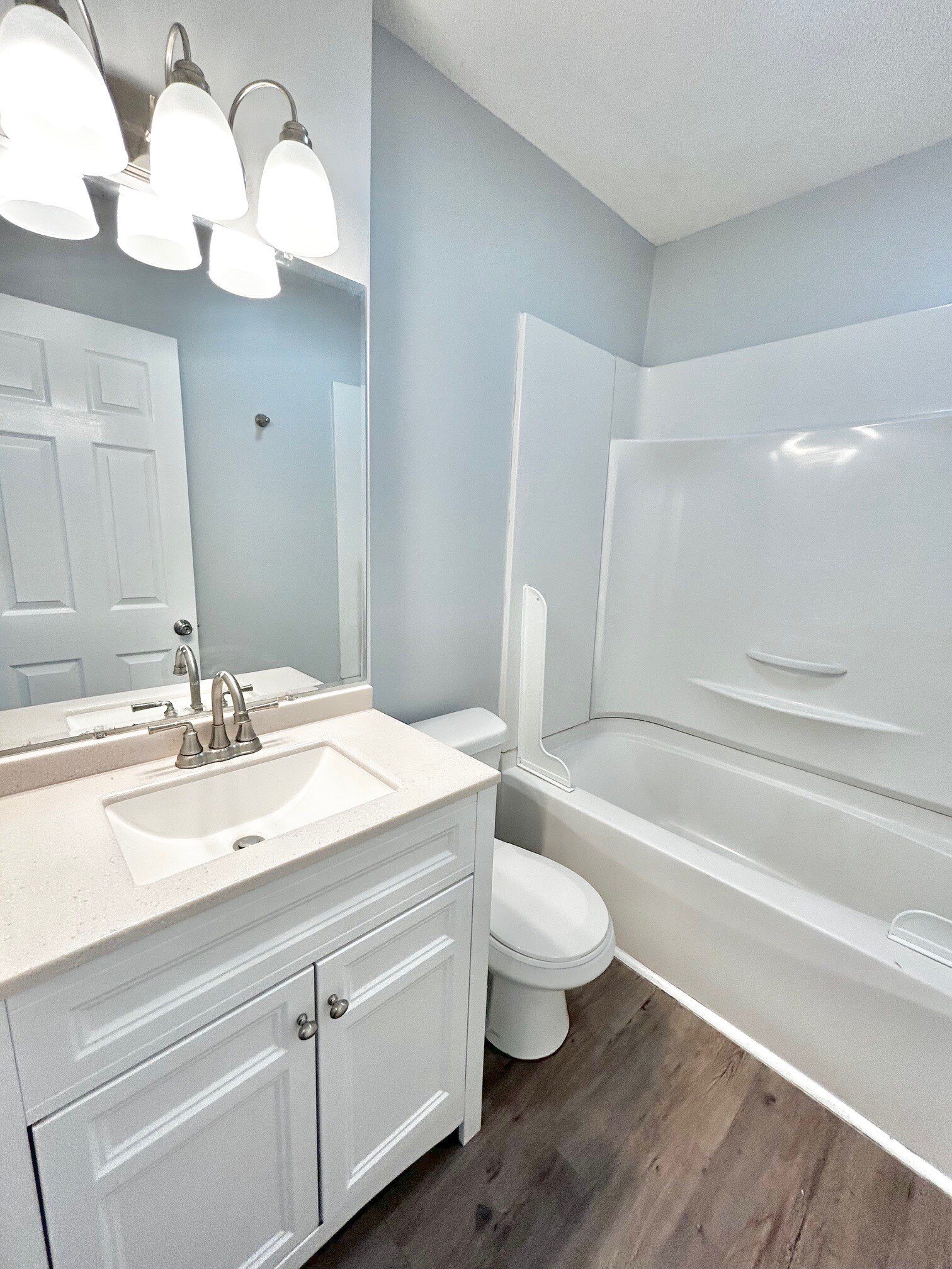 Building Photo - 224 Walker Ave