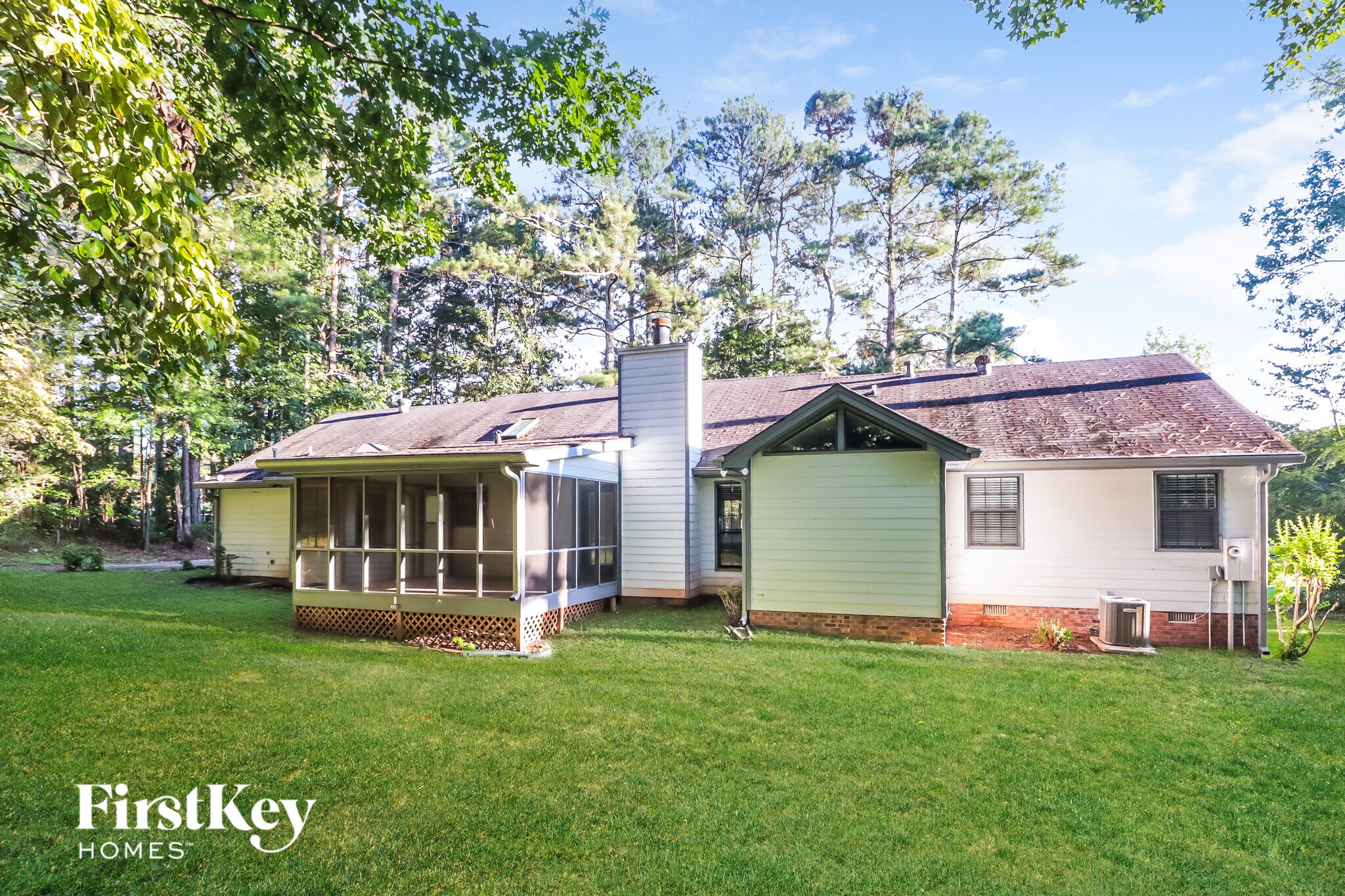 Building Photo - 140 Brookfield Dr