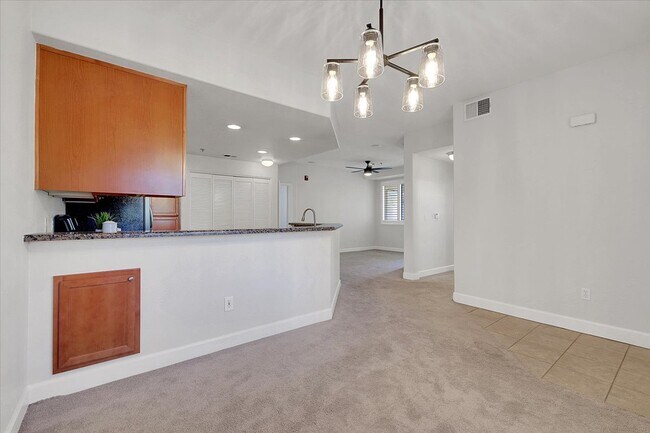 Building Photo - 1501 Secret Ravine Pkwy