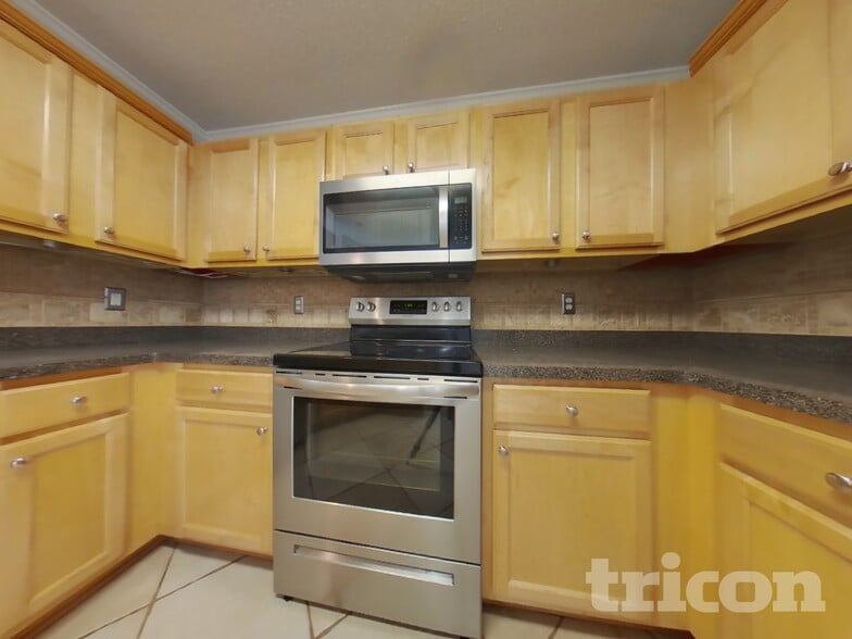 Building Photo - 104 Legend Creek Hollow