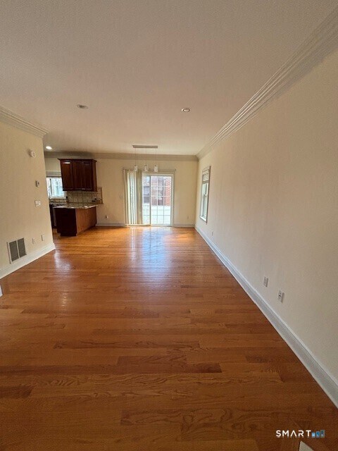 Building Photo - 88 Maple Tree Ave