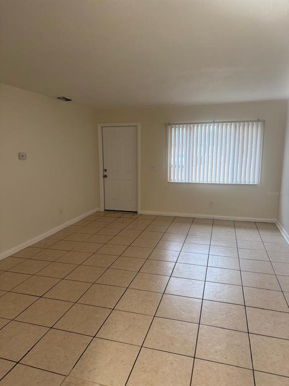 Building Photo - 5915 NW 23rd Terrace