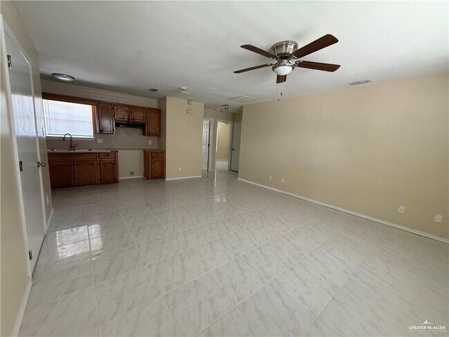 Building Photo - 6209 S Azul Ln