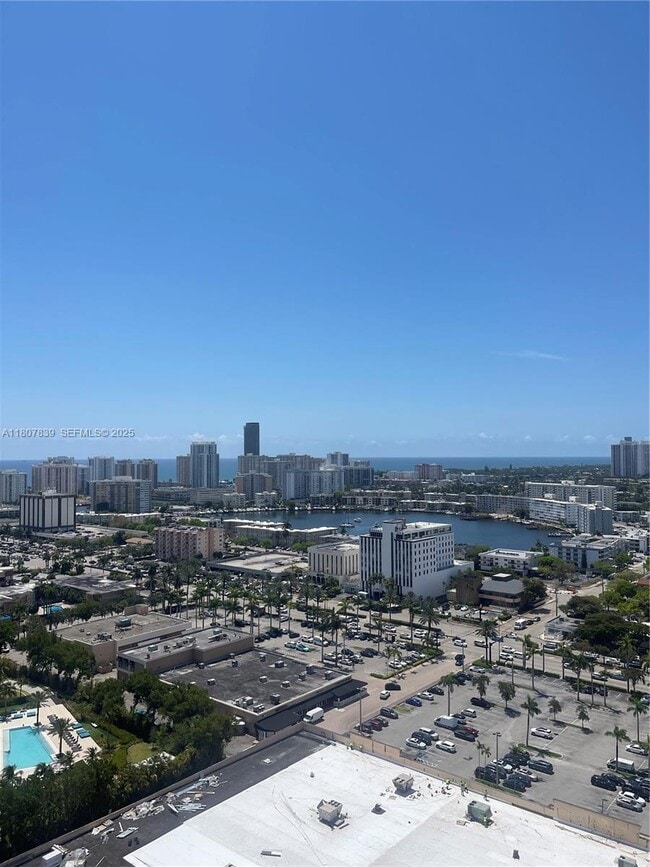 Building Photo - 1755 E Hallandale Beach Blvd