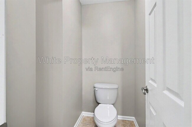 Building Photo - 5000 Joyful Noise Ln