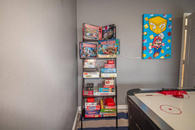 Primary Photo - 7418 Lake Livingston Dr