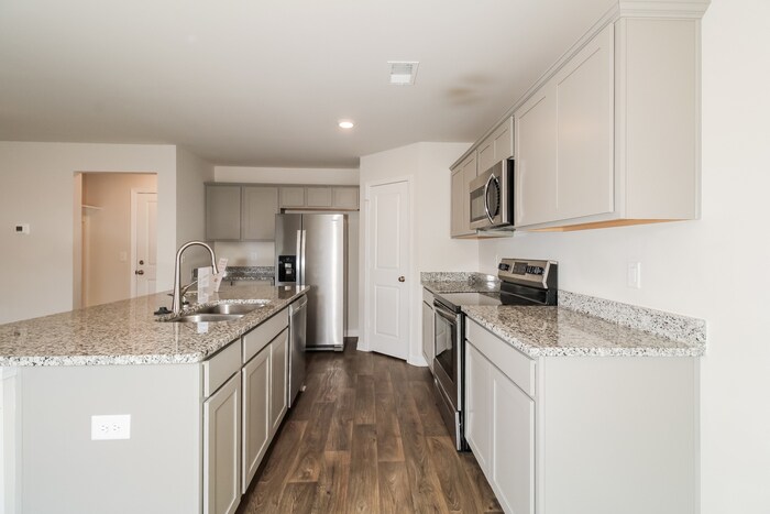 Building Photo - 448 Red Poll Wy