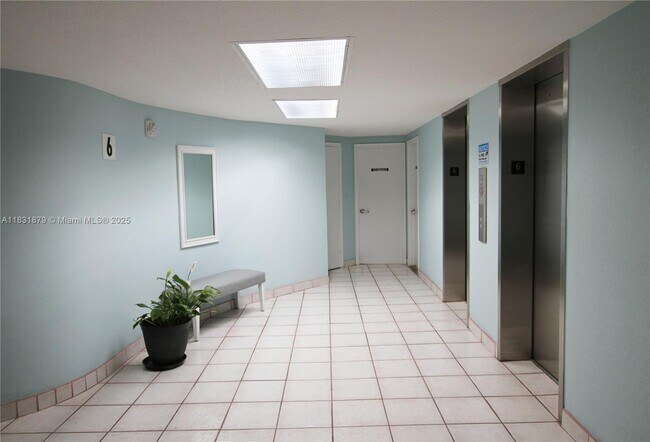 Building Photo - 1801 S Ocean Dr