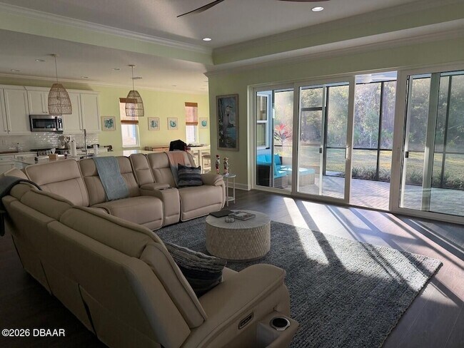 Building Photo - 621 Hang Loose Wy